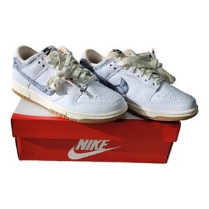 NEW Deadstock Nike‎ Dunk Low Washed Denim Mens Size 8 Women's 9.5  FN6881-100 DS